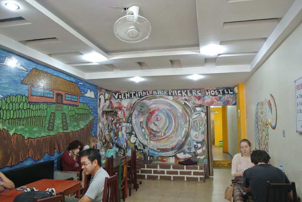 Vientiane Backpackers Hostel Exterior photo